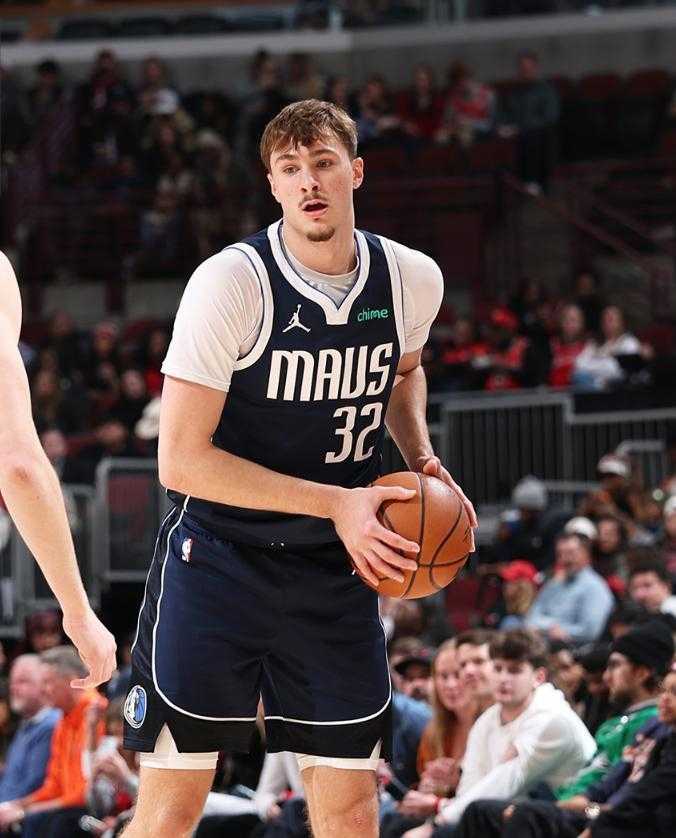 弗拉格13中4，武神15+12+3+2封盖，公牛大胜独行侠终结交手4连败