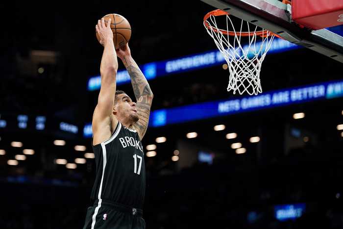 香饽饽！小迈克尔·波特16中9空砍28分9板3助1断 三分10中6