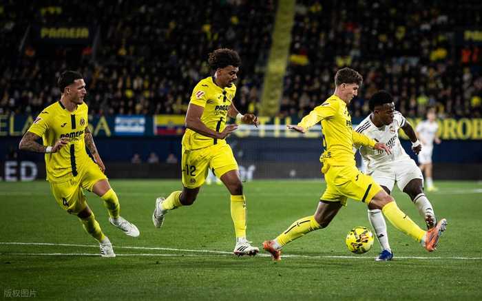 西甲最新积分战报 姆巴佩双响 皇马完胜黄潜 超巴萨2分重回榜首