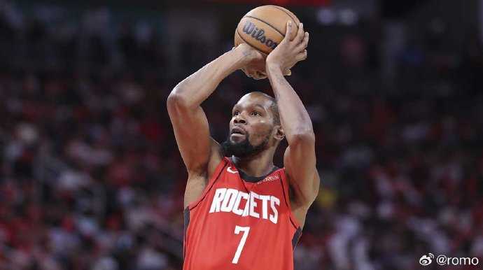 杜兰特本赛季关键时刻罚球21罚20中，命中率95.2%领跑NBA