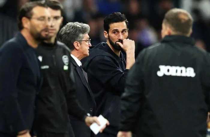 皇马不敌赫塔费球迷高喊弗洛伦蒂诺下课阿韦洛亚帅位堪忧