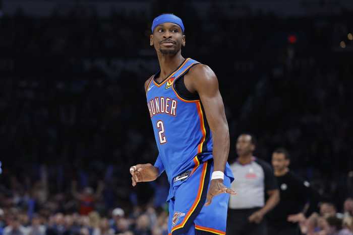 记者：SGA遭夹击选择信任队友 雷霆绿军都证明自己是联盟顶级球队