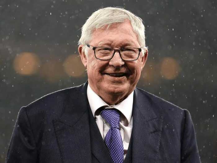 前曼联球员安德森电梯内突袭弗格森要害，爵爷大笑化解